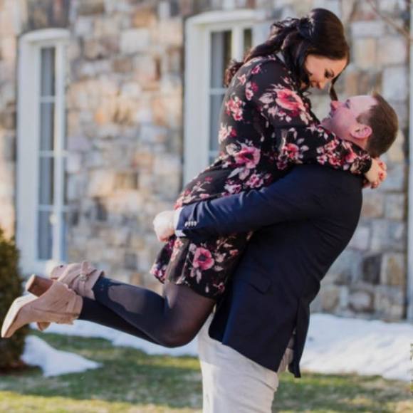 Meet your Posher, Colleen - Picture 1 of 1